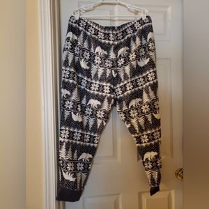 Old Navy jogger style Fair Isle pajama pants with bears size XL